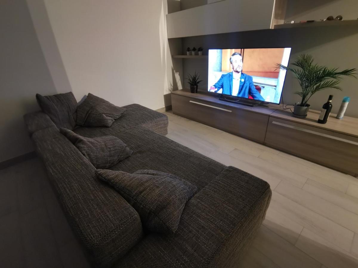 Shining House In Appartement